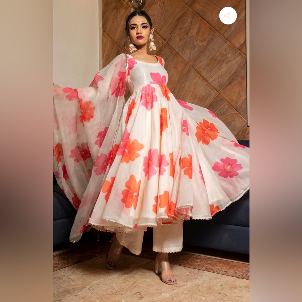 Pomcha Jaipur anarkali xs